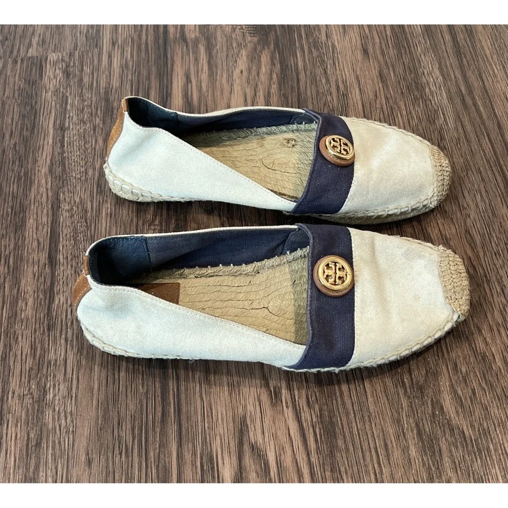 TORY BURCH ESPADRILLE BEIGE AND NAVY SHOES SIZE 6.5